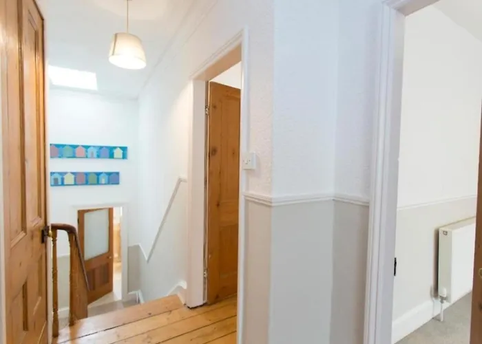 بيت ضيافة Town Centre Walk To Everything! *