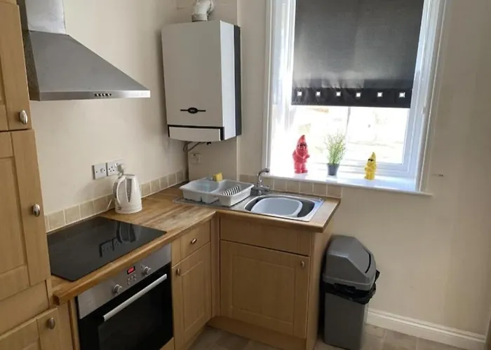 Town Centre Walk To Everything! بيت ضيافة ويتبي